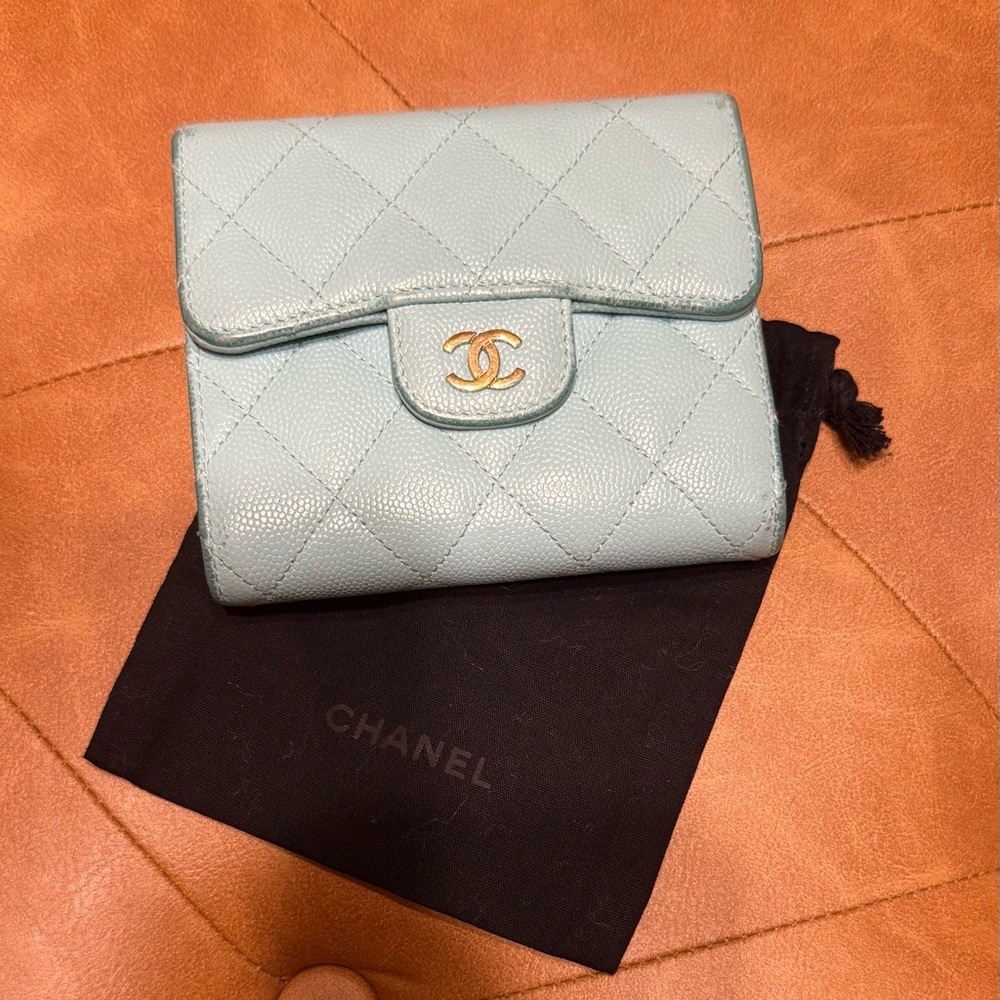 CHANEL Tiffany Blue Quilted Caviar Leather Compact Leather Wallet - Picture 15 of 17